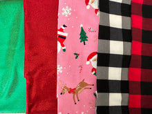 Load image into Gallery viewer, Christmas Patched Leggings
